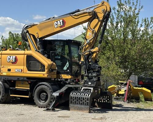 CAT M319