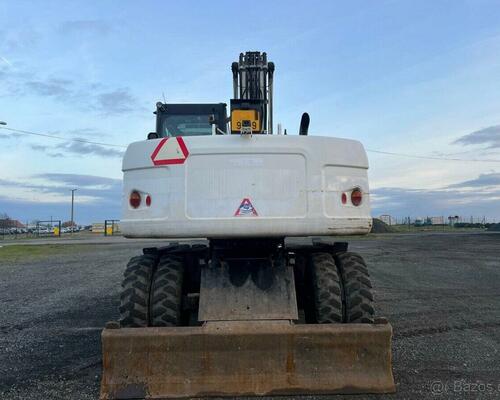 CATERPILLAR M 313 D