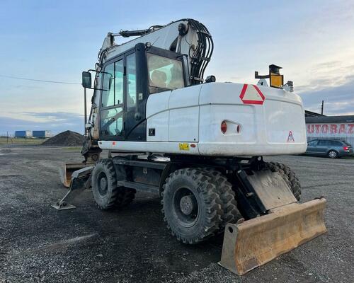 CATERPILLAR  M 313 D-STROJ V SUPER STAVU 