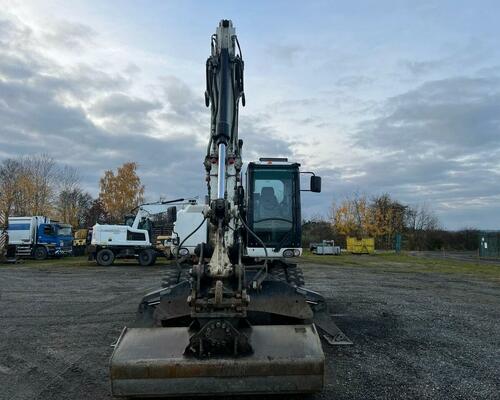 CATERPILLAR  M 313 D-STROJ V SUPER STAVU 