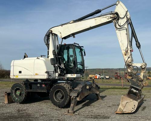CATERPILLAR  M 313 D-STROJ V SUPER STAVU
