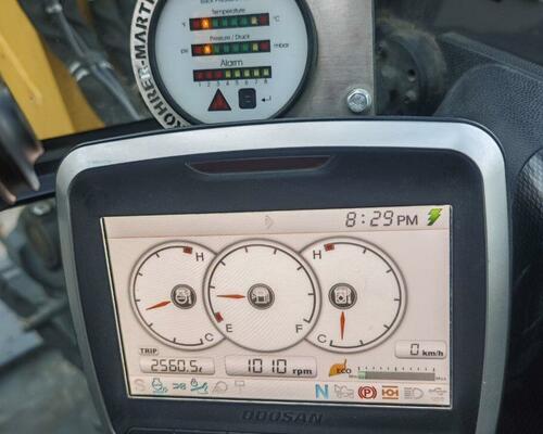 DOOSAN DX57