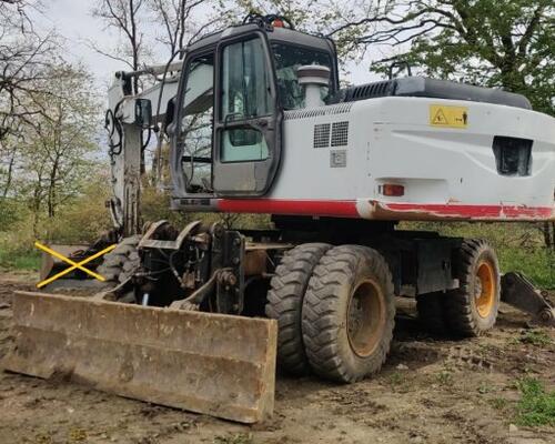 Hitachi Zaxis ZX 160 W