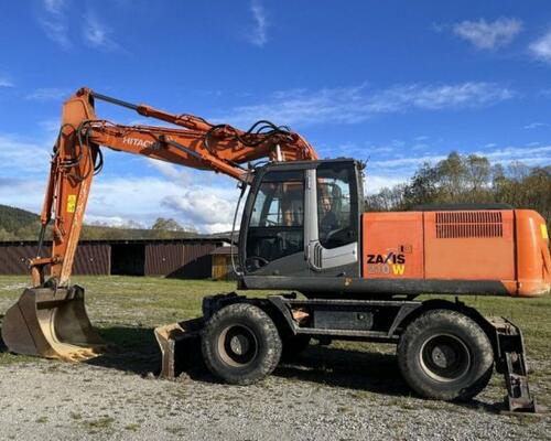 Hitachi ZX 210W-3