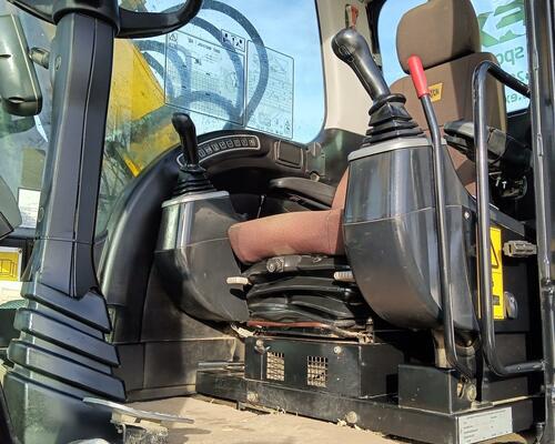 JCB 175 W