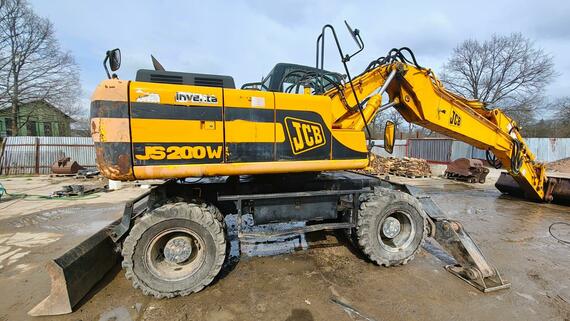 JCB 200W