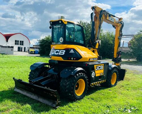 Kolové rypadlo JCB 110W Hydradig (Možnost leasingu)