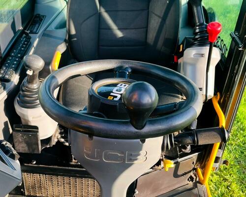 Kolové rypadlo JCB 110W Hydradig (Možnost leasingu)