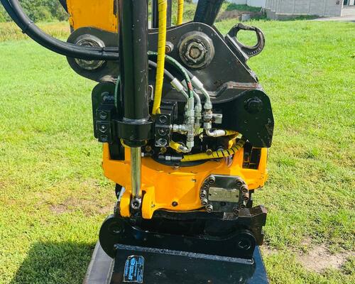 Kolové rypadlo JCB 110W Hydradig (Možnost leasingu)