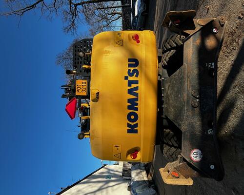 Kolové rypadlo KOMATSU PW 160-11