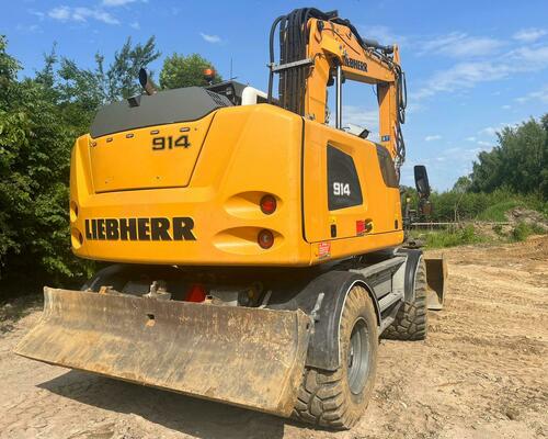 Kolové rypadlo LIEBHERR 914 bagr LIEBHERR A914   -  Zprostředkujeme výhodný úvěr 