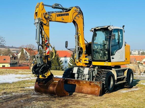 Kolové rypadlo Liebherr A910 (Možnost leasingu)