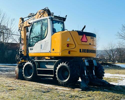 Kolové rypadlo Liebherr A910 (Možnost leasingu)