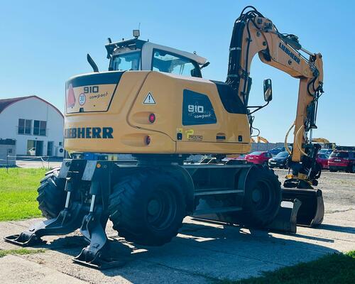 Kolové rypadlo Liebherr A910 (Možnost leasingu)