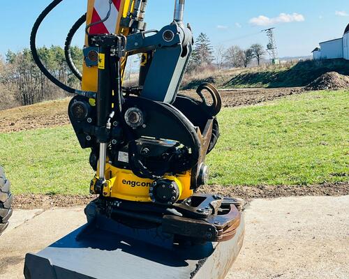 Kolové rypadlo Liebherr A910 (Možnost leasingu)