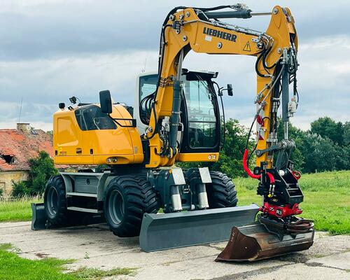 Kolové rypadlo Liebherr A910 (Možnost leasingu)