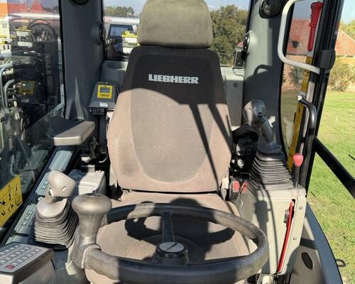 Kolové rypadlo Liebherr A912 Compact Litronic (Možnost leasingu)