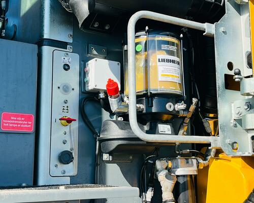 Kolové rypadlo Liebherr A918 (Možnost leasingu)