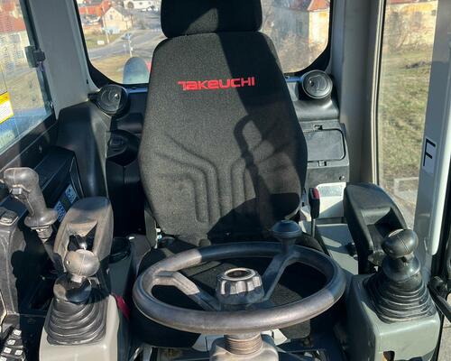 Kolové rypadlo Takeuchi TB295W (Možnost leasingu)