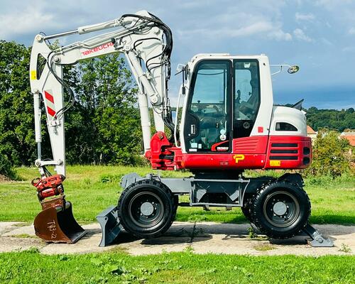 Kolové rypadlo Takeuchi TB295W (Možnost leasingu)
