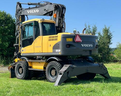 Kolové rypadlo Volvo EW160C (Možnost leasingu)