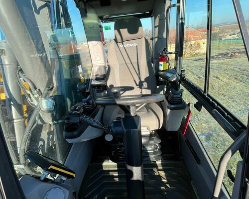 Kolové rypadlo Volvo EW160E (Možnost leasingu)