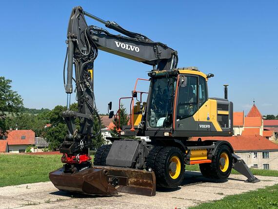 Kolové rypadlo Volvo EW160E (Možnost leasingu) 