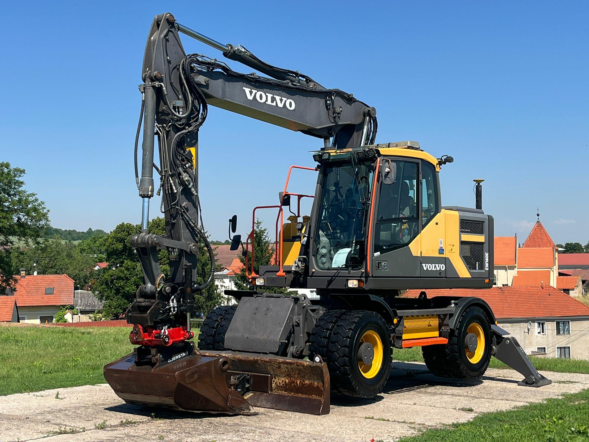 Kolové rypadlo Volvo EW160E (Možnost leasingu) 
