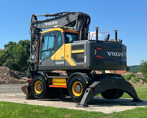 Kolové rypadlo Volvo EW160E (Možnost leasingu) 