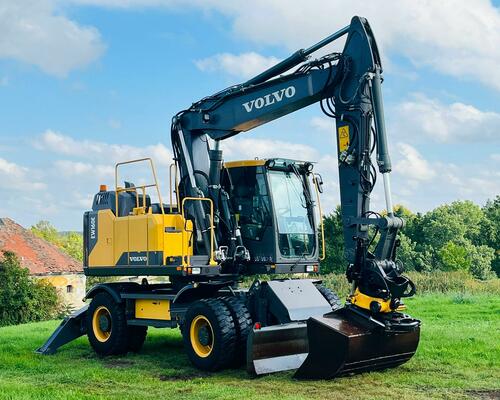 Kolové rypadlo Volvo EW160E (Možnost leasingu)