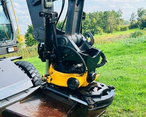 Kolové rypadlo Volvo EW160E (Možnost leasingu)