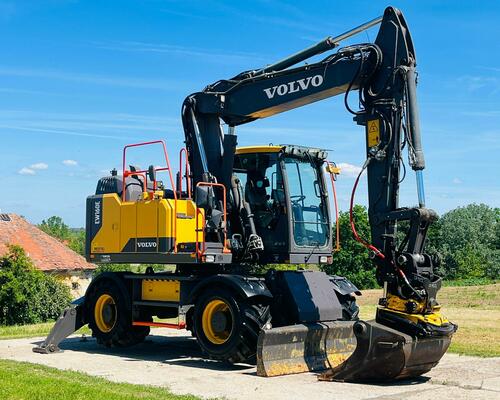 Kolové rypadlo Volvo EW160E (Možnost leasingu)