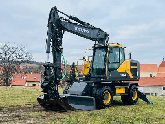 Kolové rypadlo Volvo EW160E (Možnost leasingu)