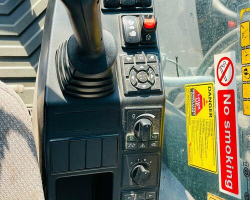 Kolové rypadlo Volvo EW160E (Možnost leasingu)