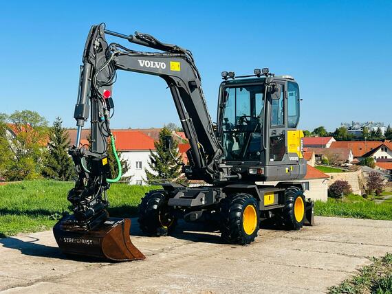 Kolové rypadlo Volvo EW60E (Možnost leasingu)