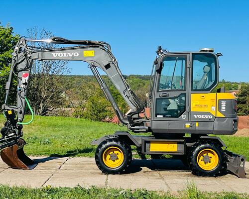 Kolové rypadlo Volvo EW60E (Možnost leasingu)