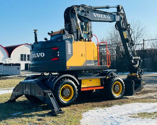 Kolové rypadlo Volvo EWR150E (Možnost leasingu)