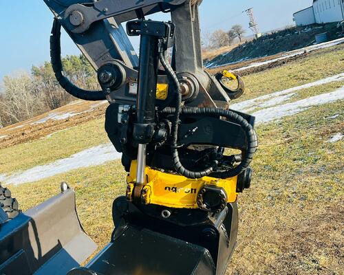 Kolové rypadlo Volvo EWR150E (Možnost leasingu)