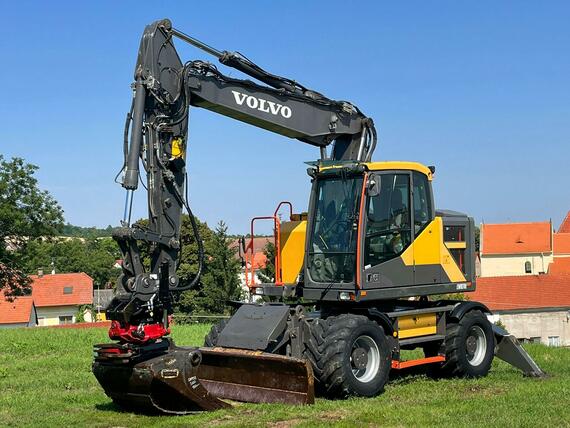 Kolové rypadlo Volvo EWR170E (Možnost leasingu)