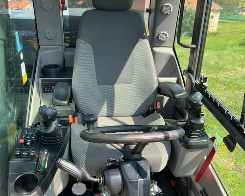 Kolové rypadlo Volvo EWR170E (Možnost leasingu)