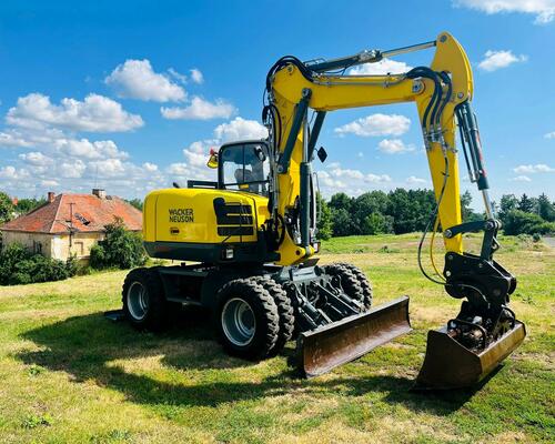 Kolové rypadlo Wacker Neuson EW100 (Možnost leasingu)