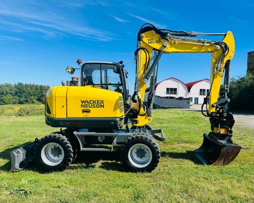Kolové rypadlo Wacker Neuson EW100 (Možnost leasingu)