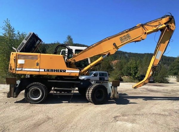 Liebherr A932 Litronic