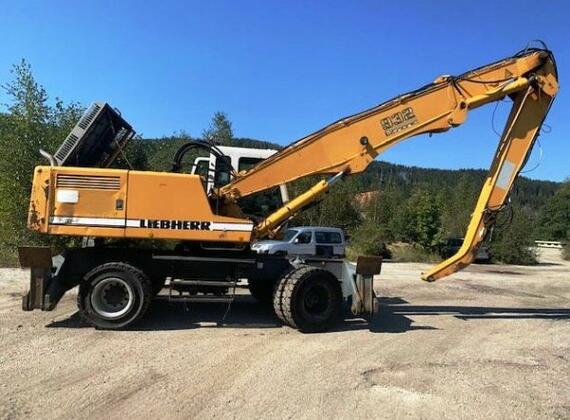 Liebherr A932 Litronic