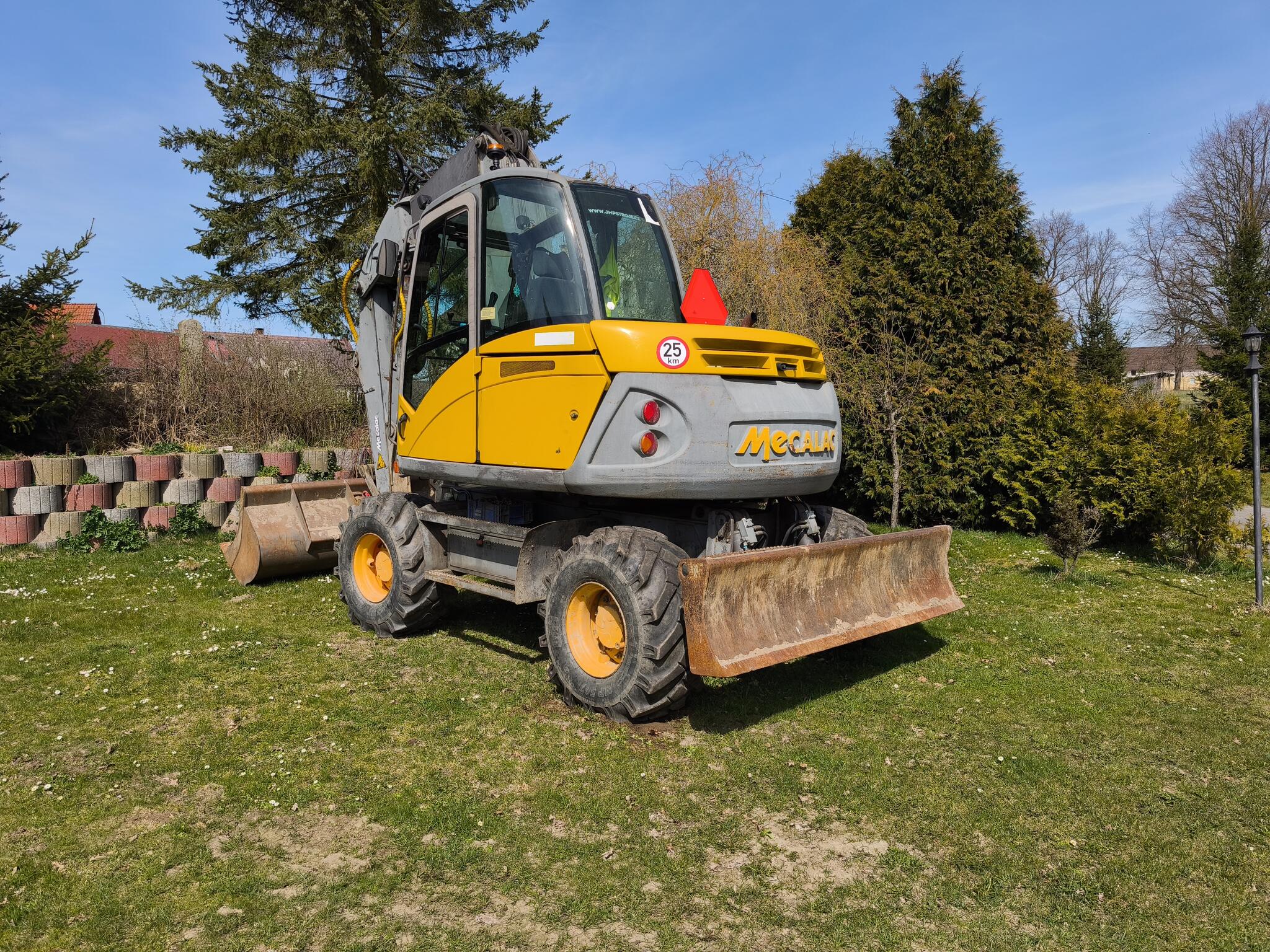 Mecalac 714MW
