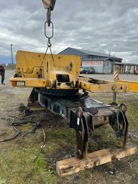 Náhradní díly na kolové rýpadlo CAT M 315-otoč a šasí + hydromotor otoče