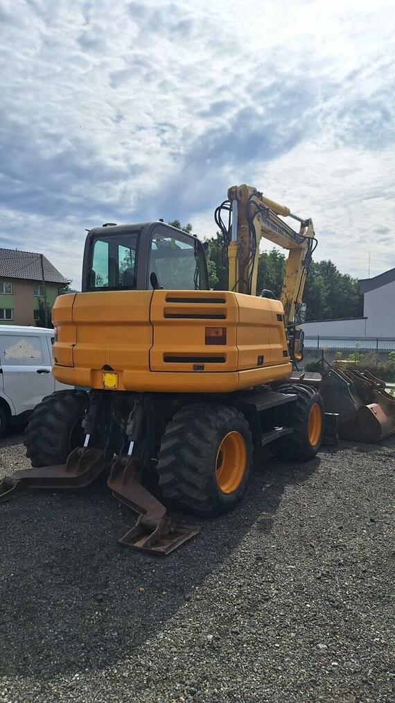New Holland MH 3,6