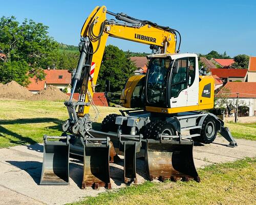 Nové kolové rypadlo Liebherr A918 (Možnost leasingu)