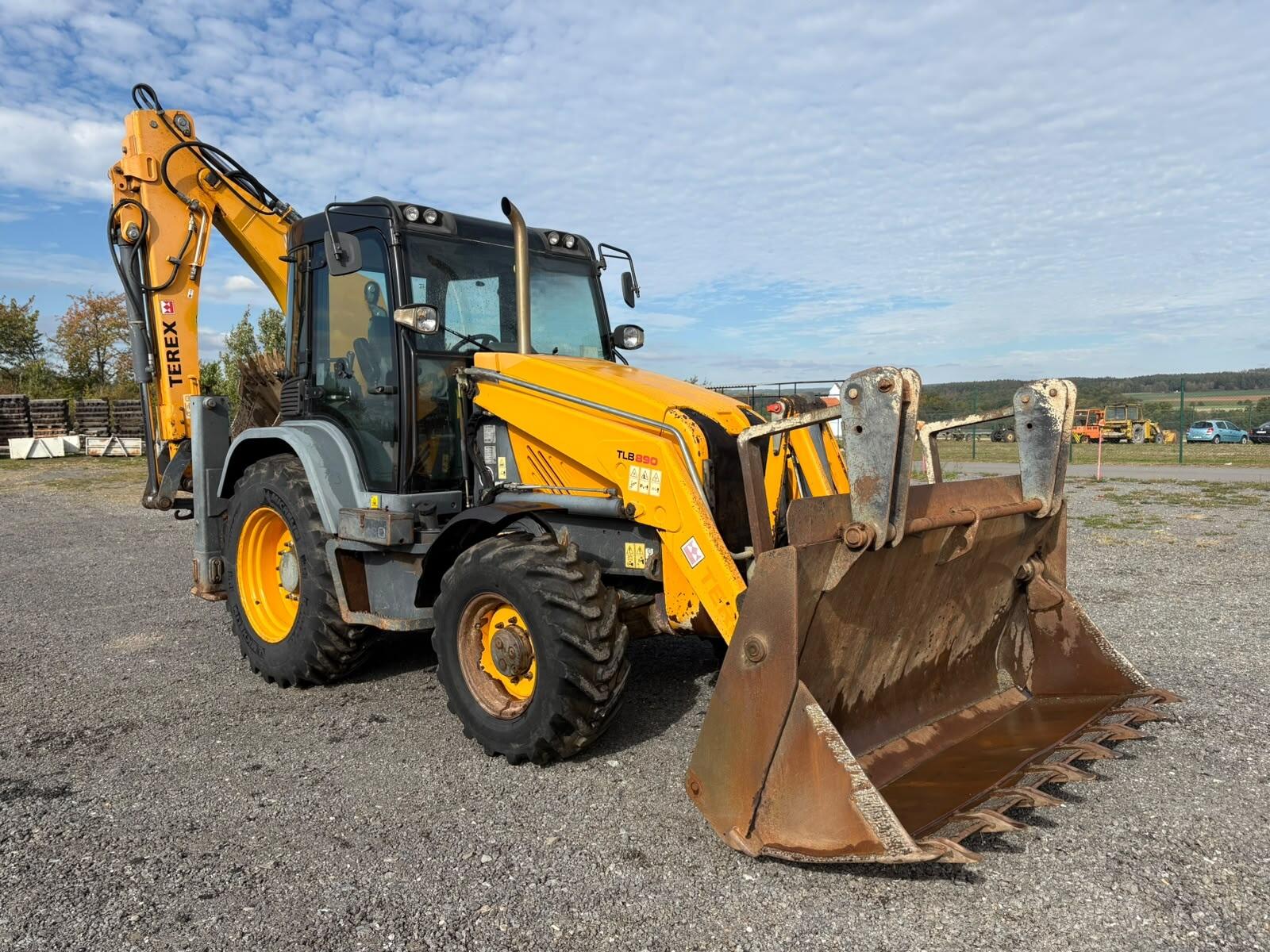 Terex TBL 890