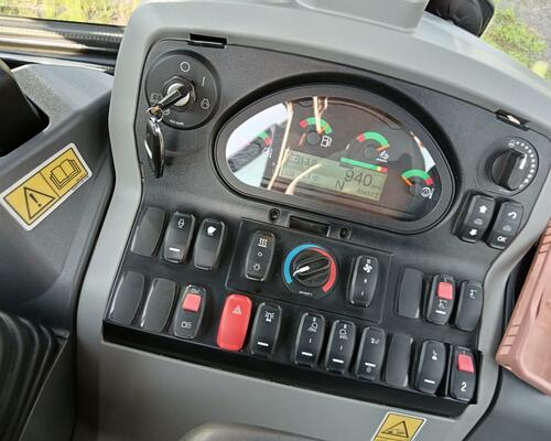 CATERPILLAR 444 F2 Traktorbagr TOP STAV